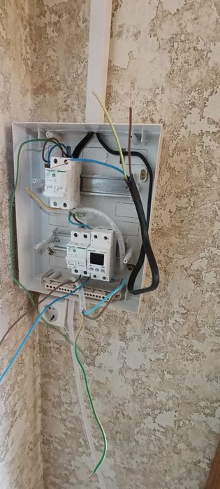 Всі види робіт з електрикою. 097