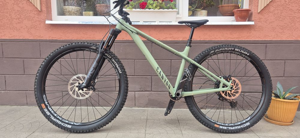 Canyon Stoic 4, Sram NX, Rock Shox Pike, M, 29