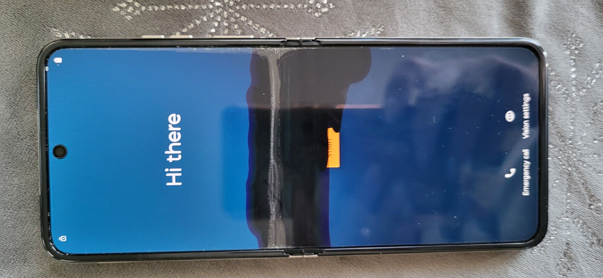 Motorola razr 40