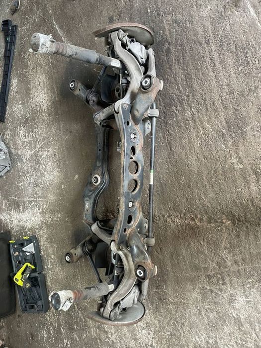 Audi A4 B8 A5/8t Wózek Sanki Zawieszenie Wahacze Tył Kompletne 4x4 Qua