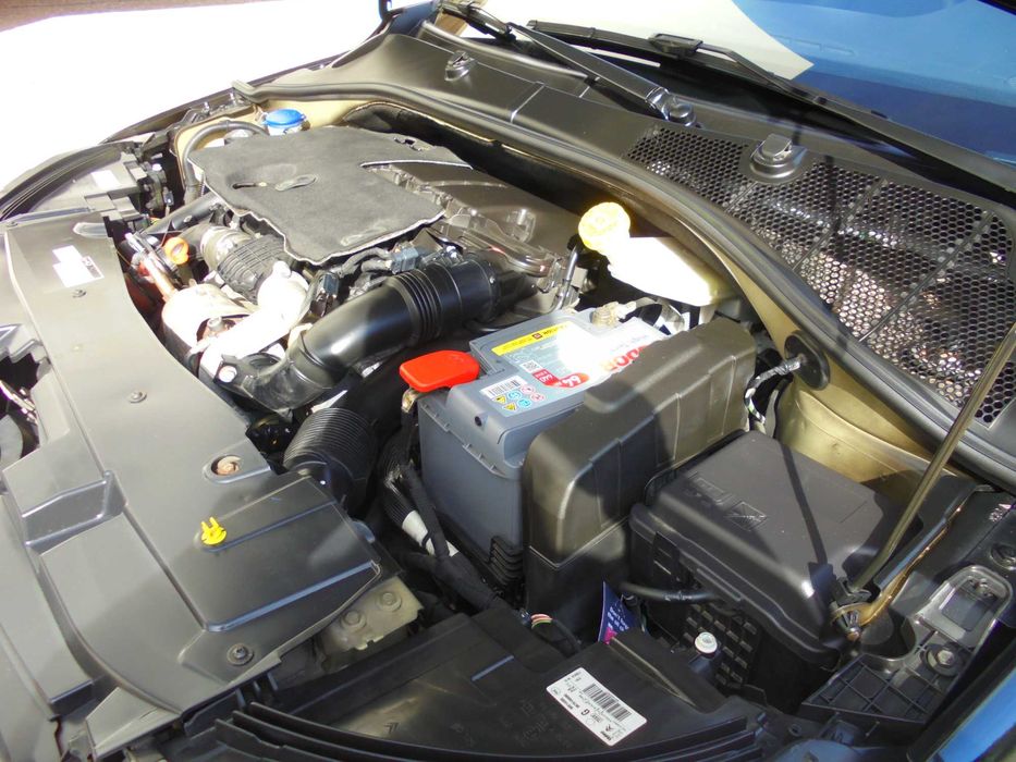 2014 Citroën C-Elysee diesel apenas 101.000 kms