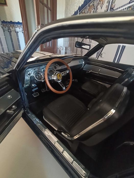 Miniatura Mustang Shelby GT 500 Escala 1/8