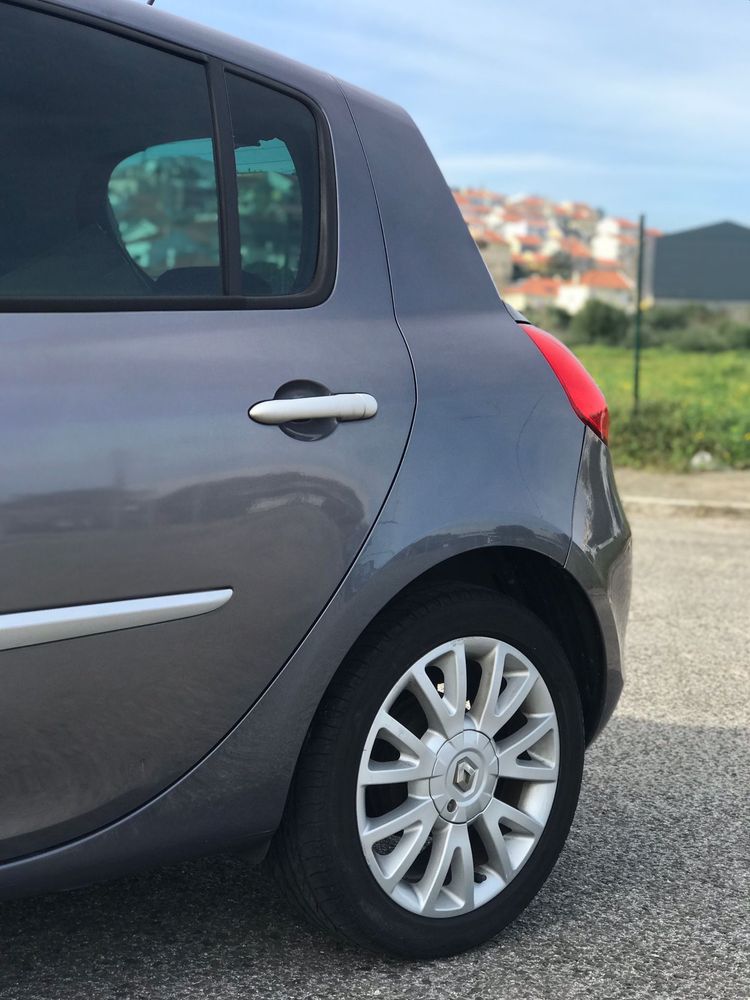 Renault clio 1.2 16v