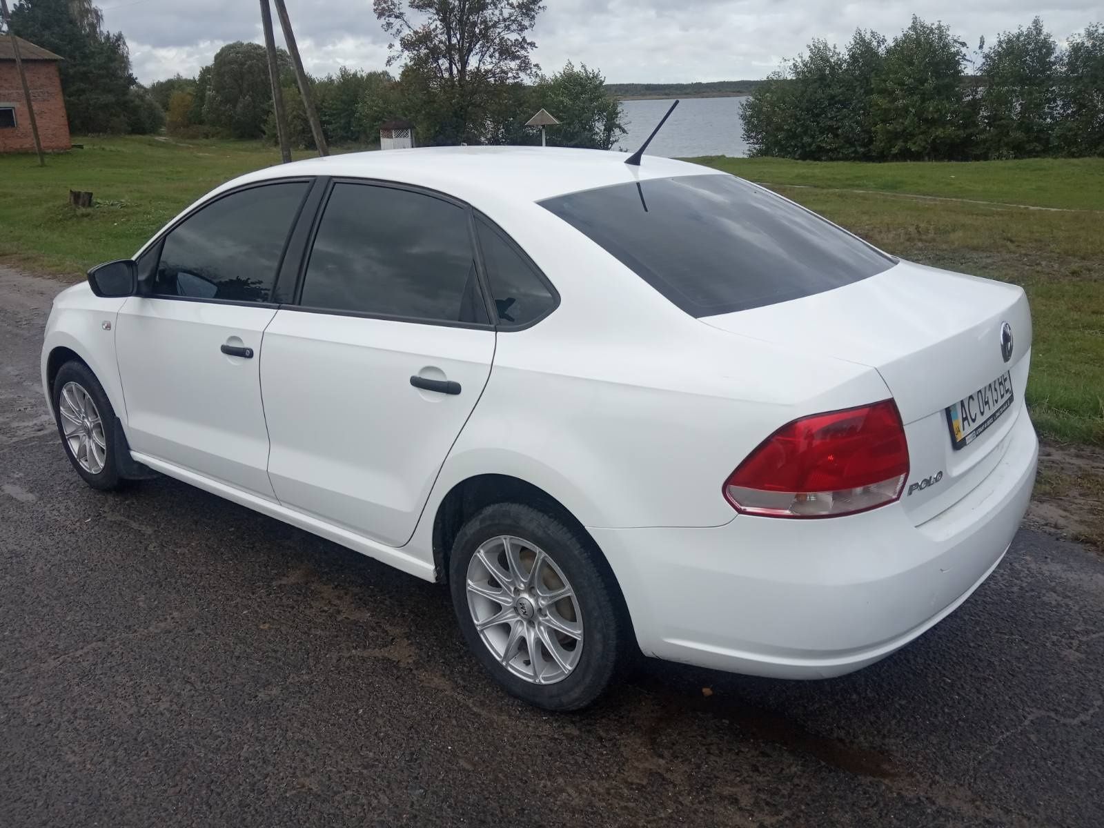 Продам volkswagen polo sedan