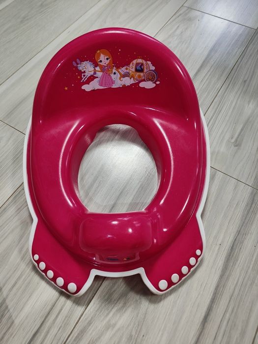 Nakładka tega baby na sedes deskę wc