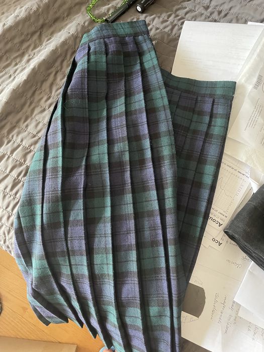 Spodniczka welna ukladana