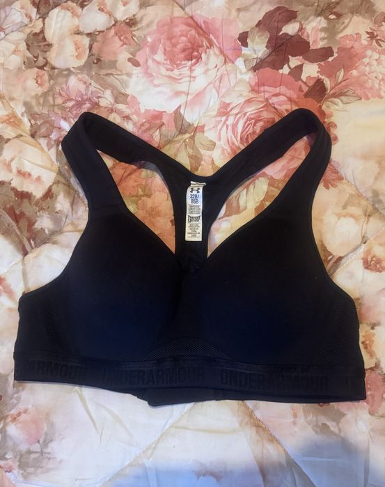 Top stanik biustonosz sportowy Under Armour