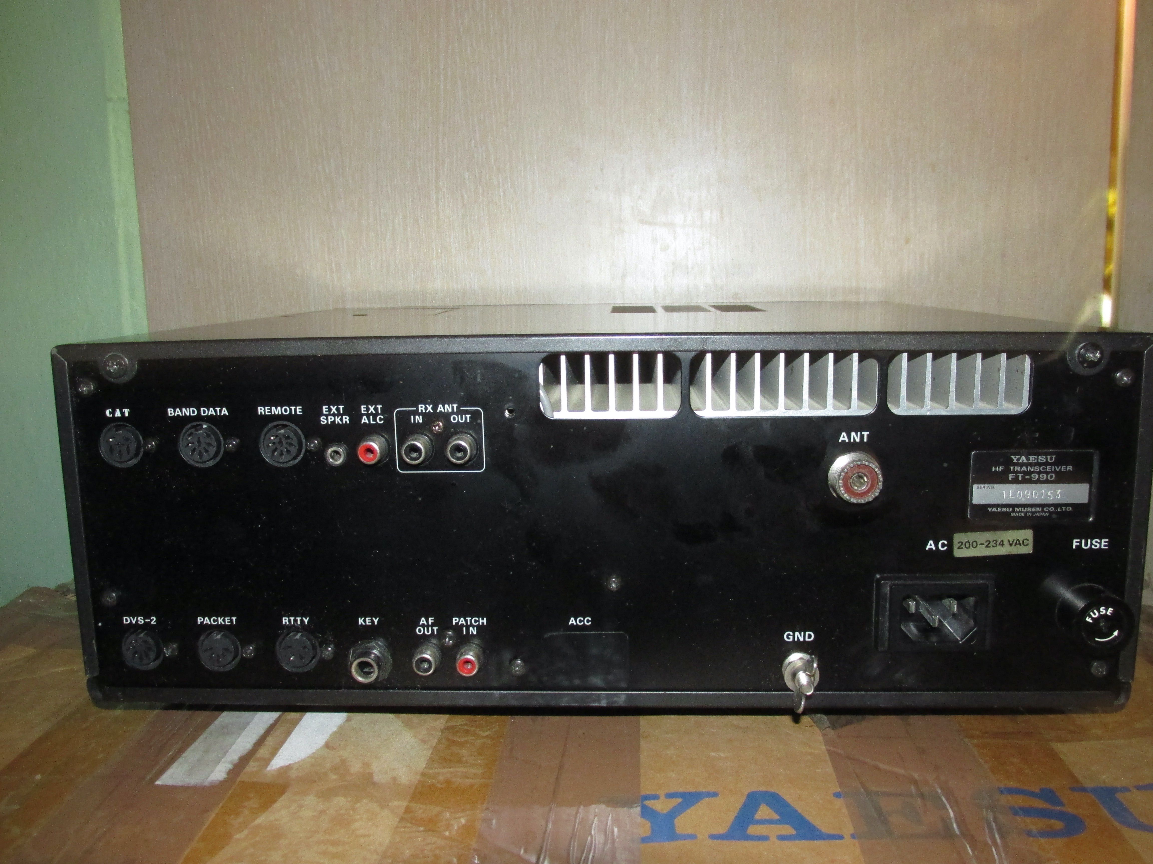 Трансивер Yaesu FT-990