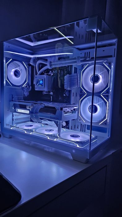 Bialy Komputer Gamingowy/AM5 7500F/RX 9070 16 GB/32 Gb DDR5/1 Tb SSD/