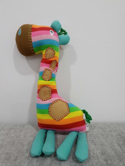Peluche Girafa Colorida-26cm