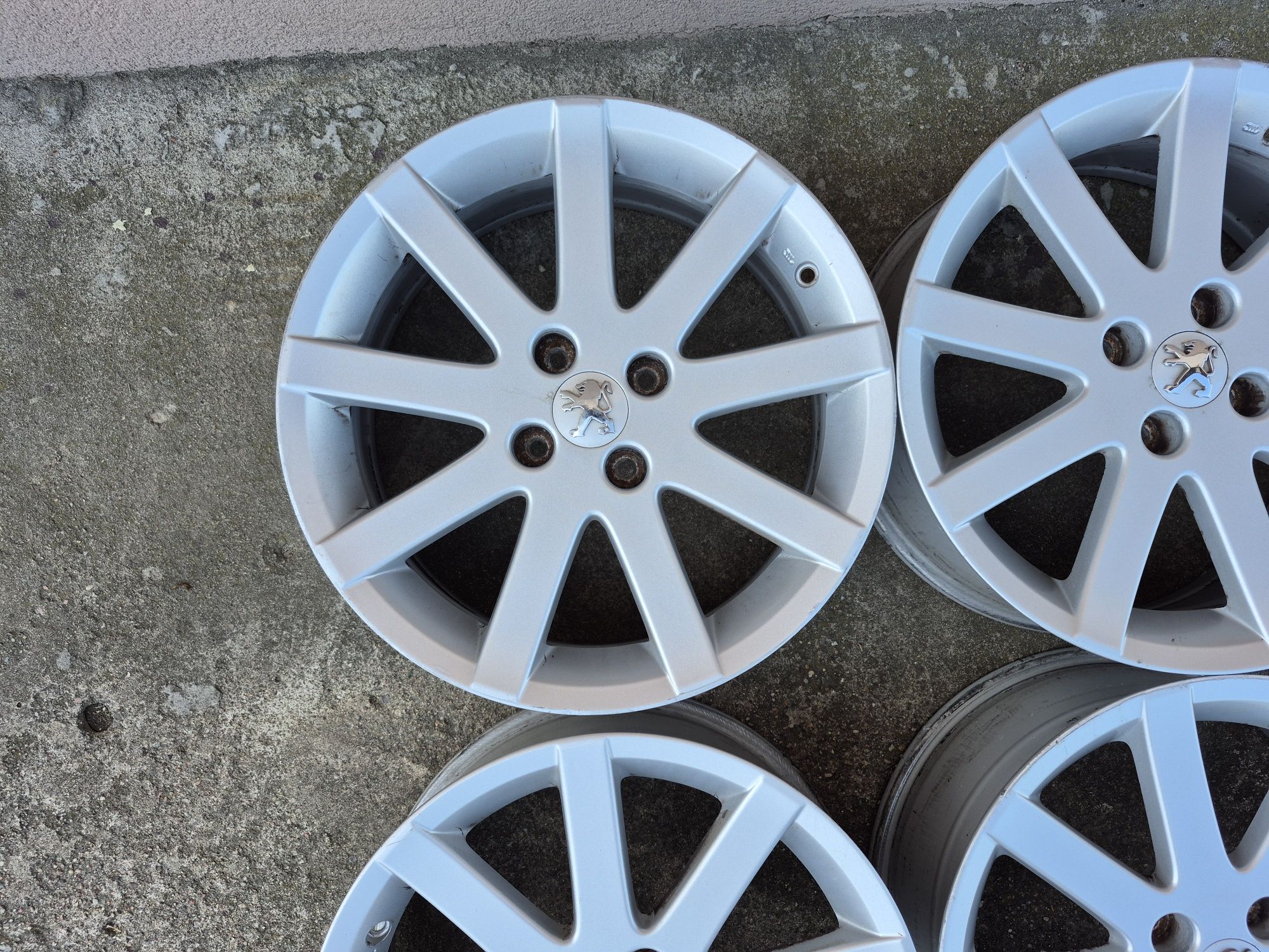 Felgi Alu Oryg PEUGEOT 208  DS3 2008 Citroen C4 4x108 17 Cali 7J ET 26