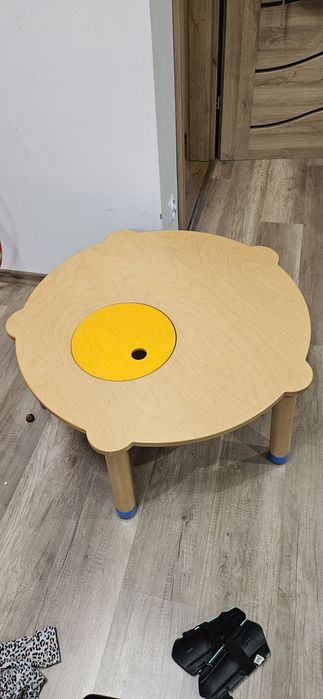 Stolik dla dzieci