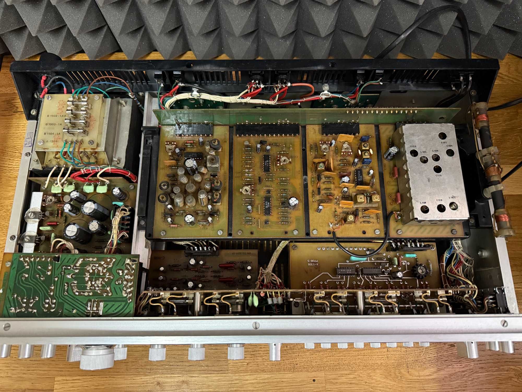 Amplituner Radmor 5102 (długi panel)