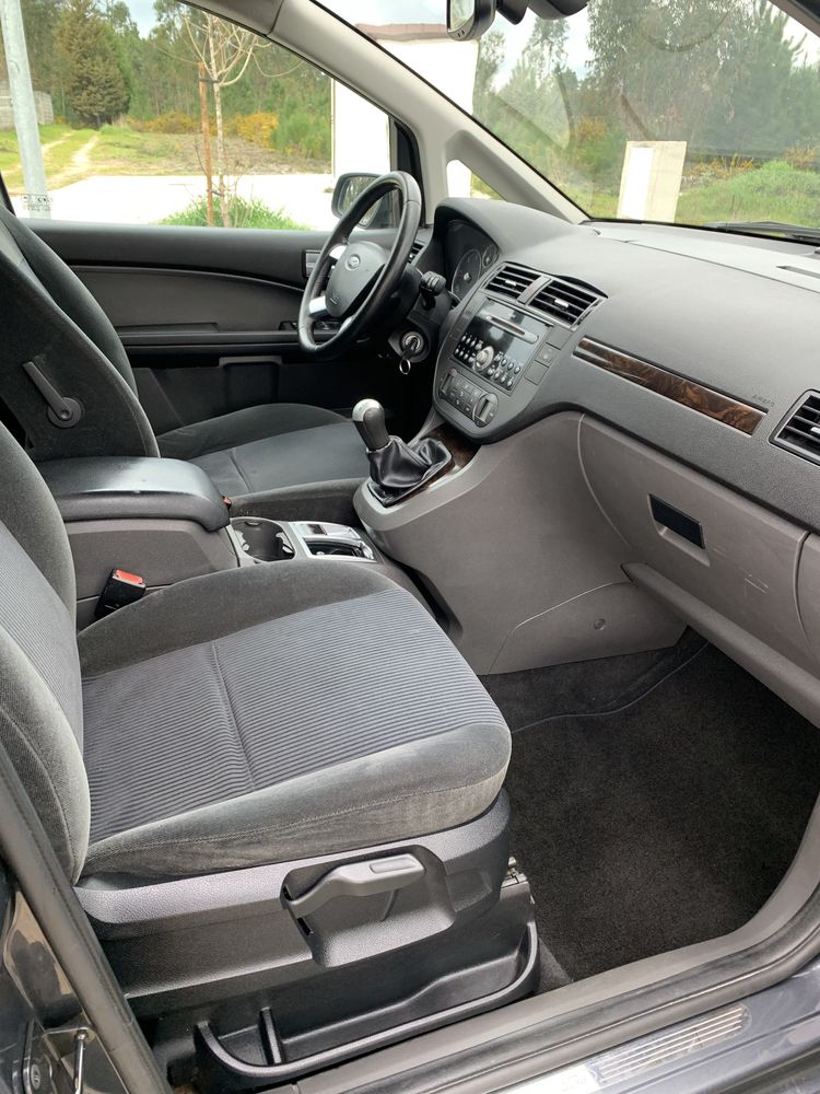 Ford Focus C-Max versão Ghia 110cv