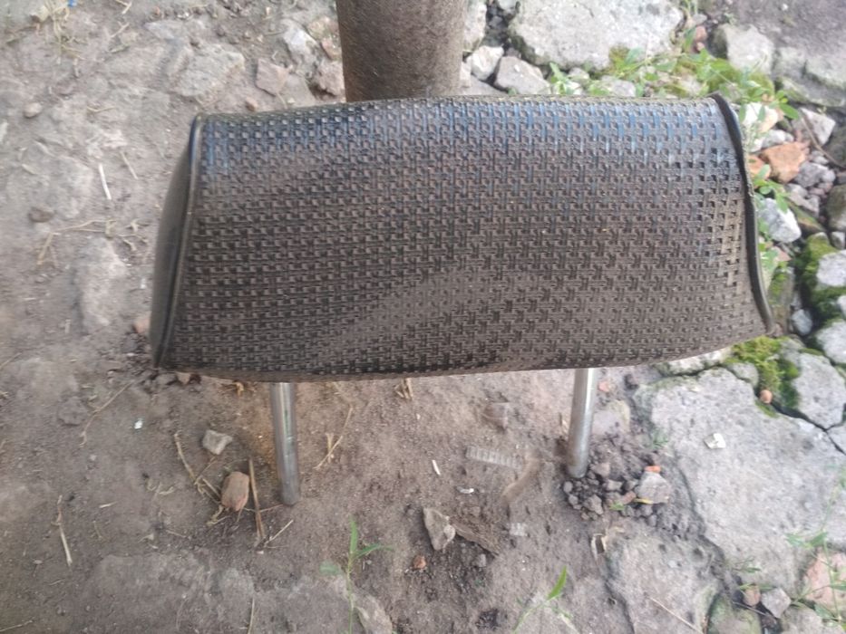 Продам  підголовник