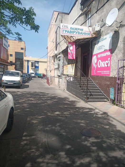 Продам комерційну нерухомість на Ближньому Замості