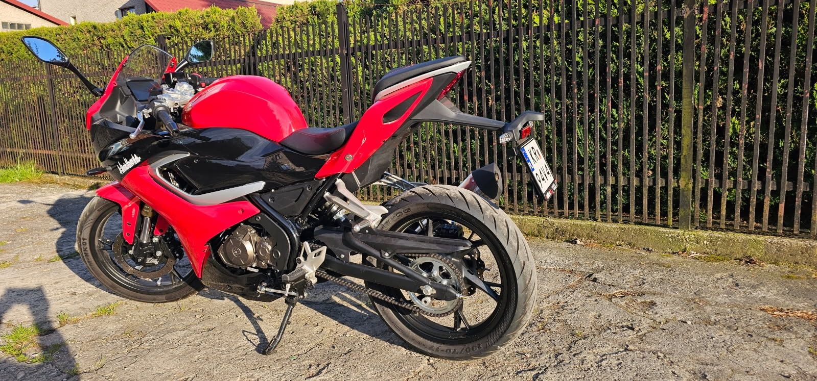 Qj motor SRK125R Ścigacz