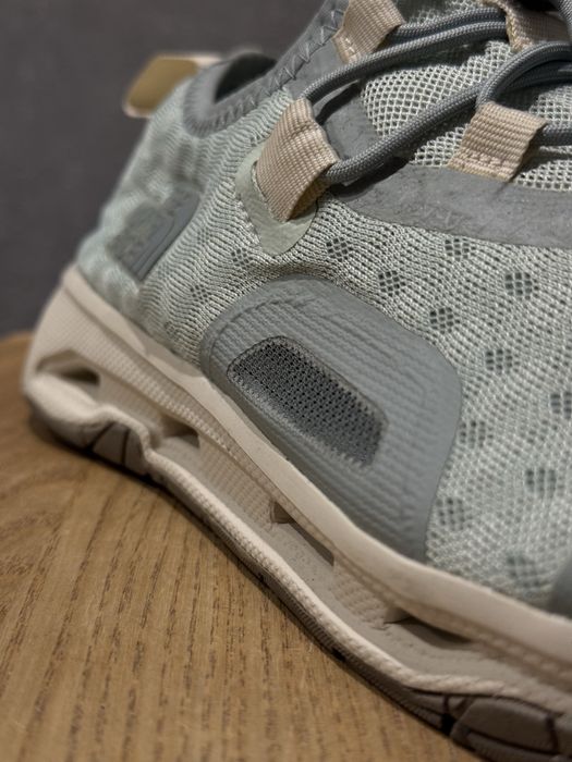 Жіночі кросівки The north face skagit