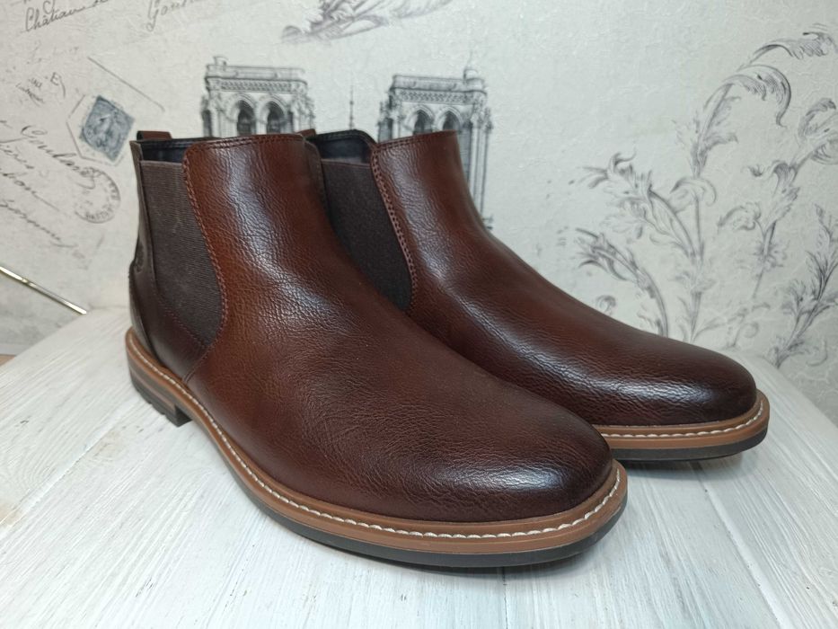 - Челсі AM Shoe Company