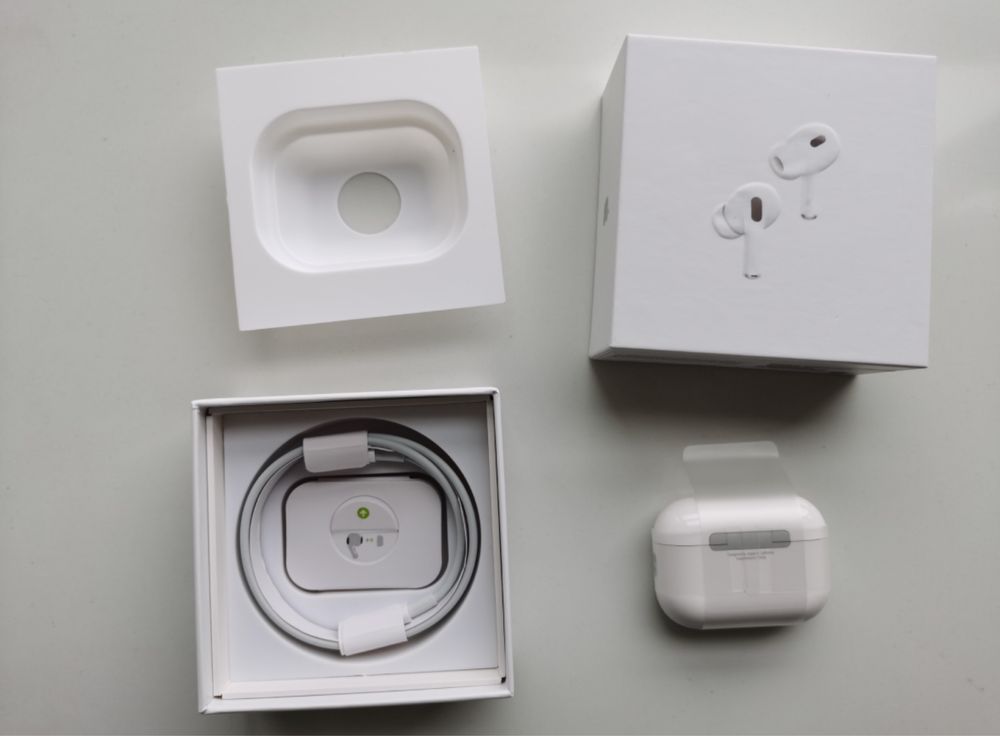 AirPods 2 Pro