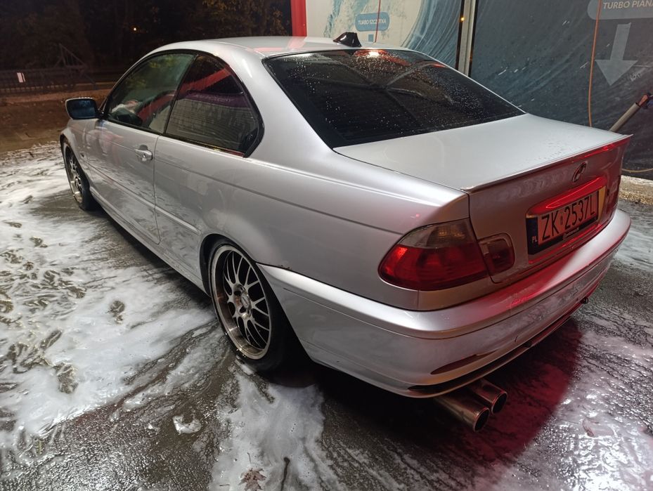 BMW E46 coupe 323ci 2.5l 170km