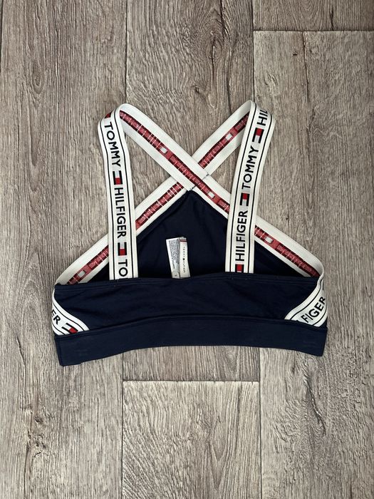 Бюстгальтер  Tommy Hilfiger.