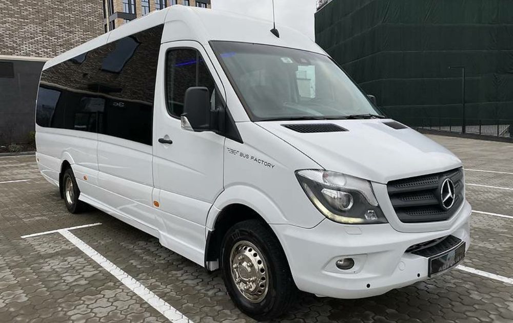 Перевезення пасажирів