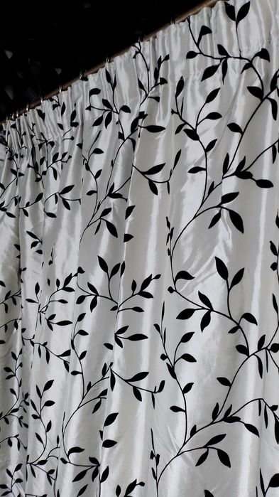 Тесьма+кольца+крючки.штора. портьера.плотная.качественная..235х160