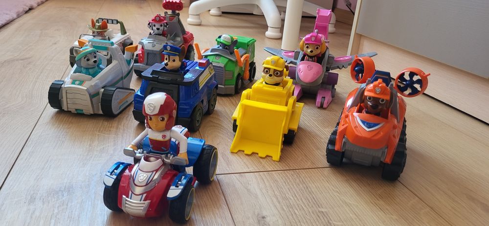 Pojazdy figurki psi patrol zestaw kolekcja