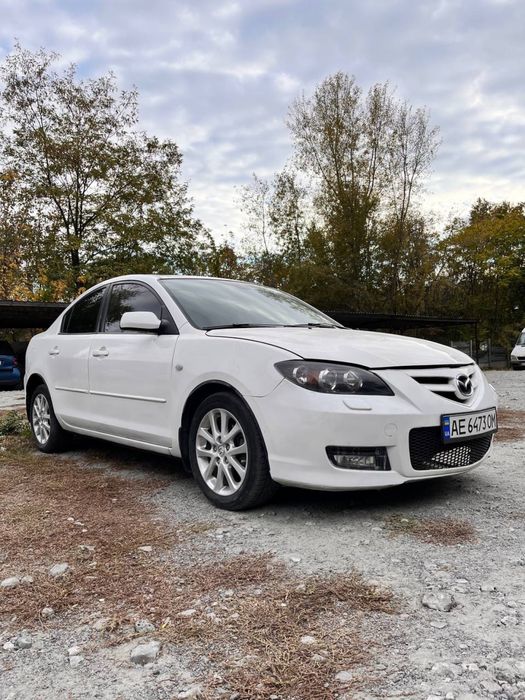 Продам седан Mazda 3 2008
