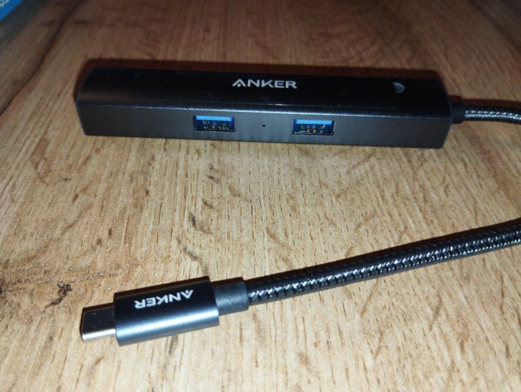 Hub Anker PowerExpand