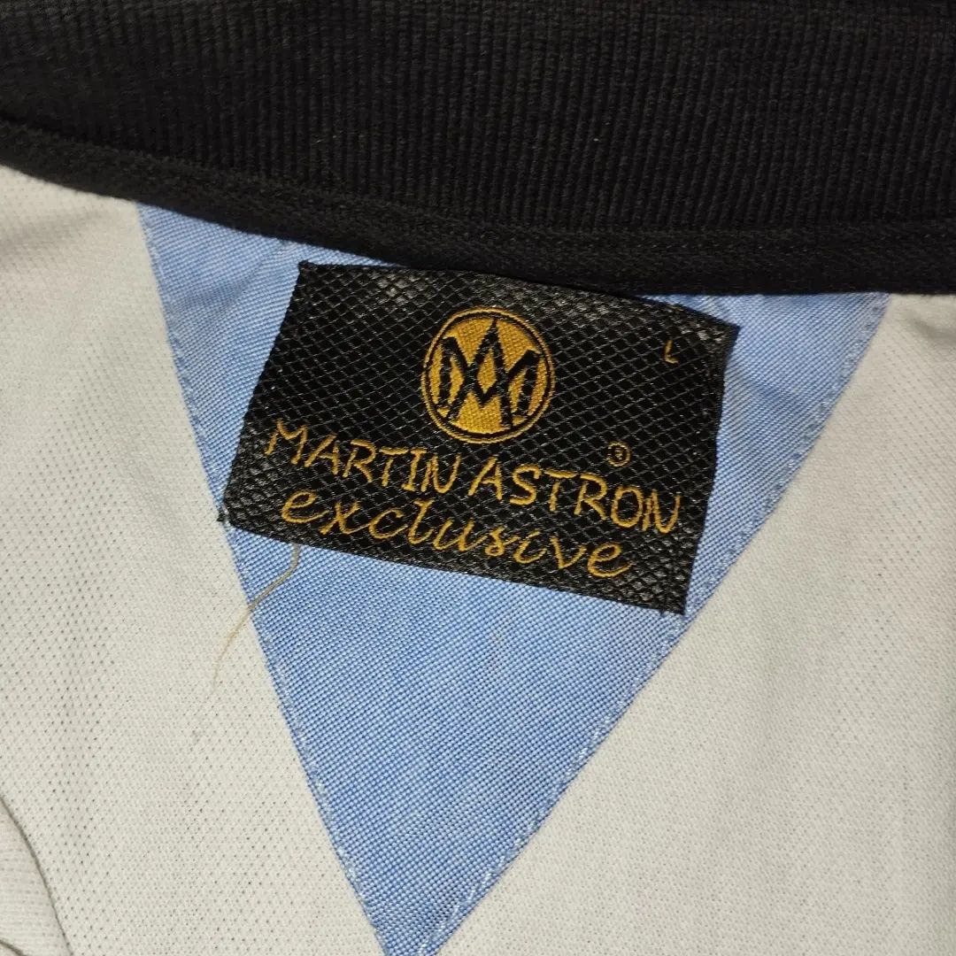 Продам футболку Martin