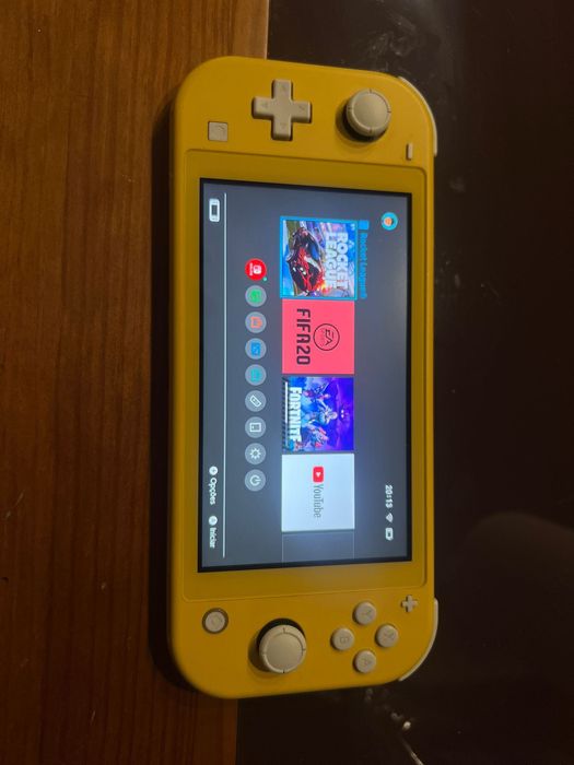 Nintendo Switch Lite