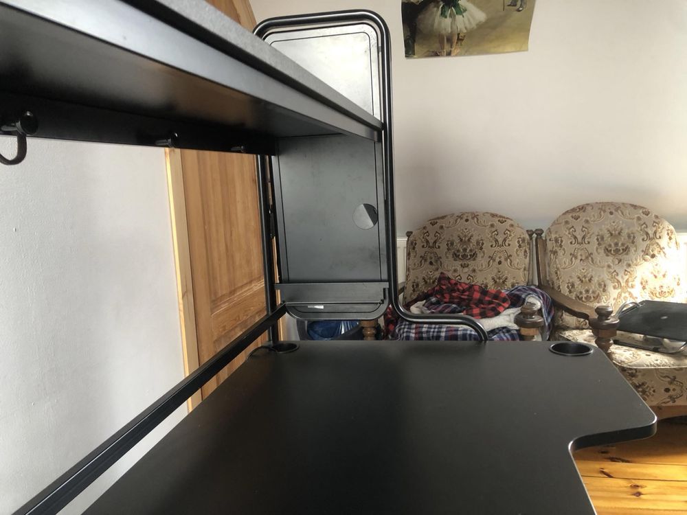 Biurko gaming Fredde Ikea