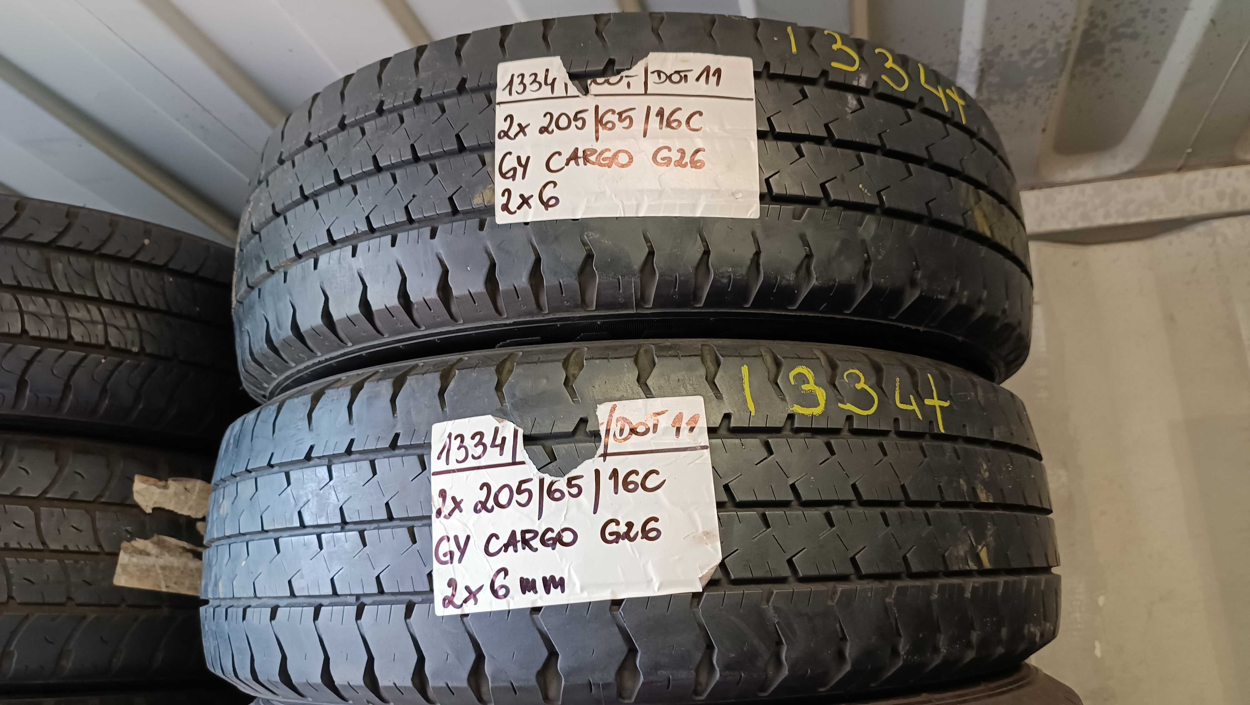 2x 205/65 R16C 107/105T Goodyear Cargo G26 / 1334