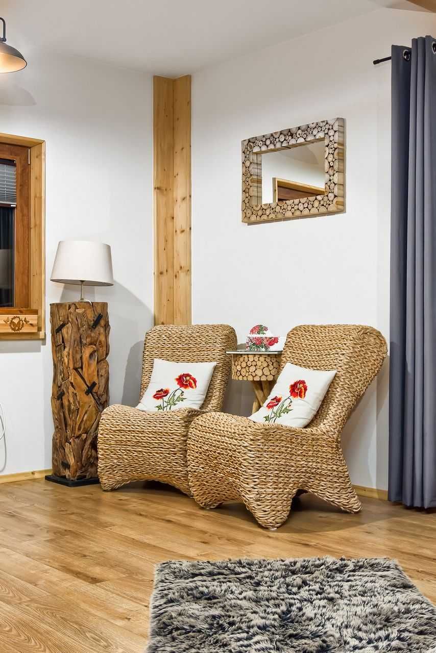 Domek w górach z jacuzzi na Wyłączność Beskid  plac zabaw