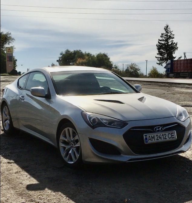 Hyundai genesis goupe 2013