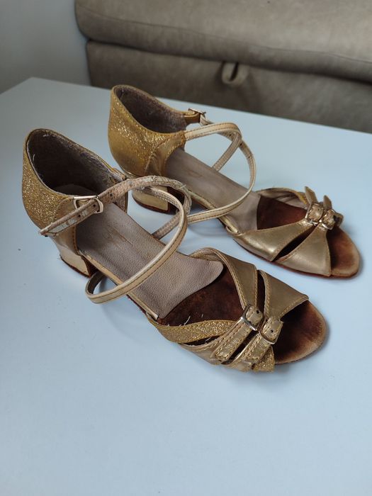 Туфлі танцювальні,дитячі