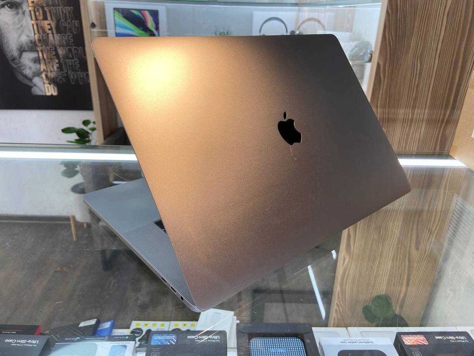 MacBook Pro 15" 2016 i7 16/512GB Space Gray | Гарантія | Магазин