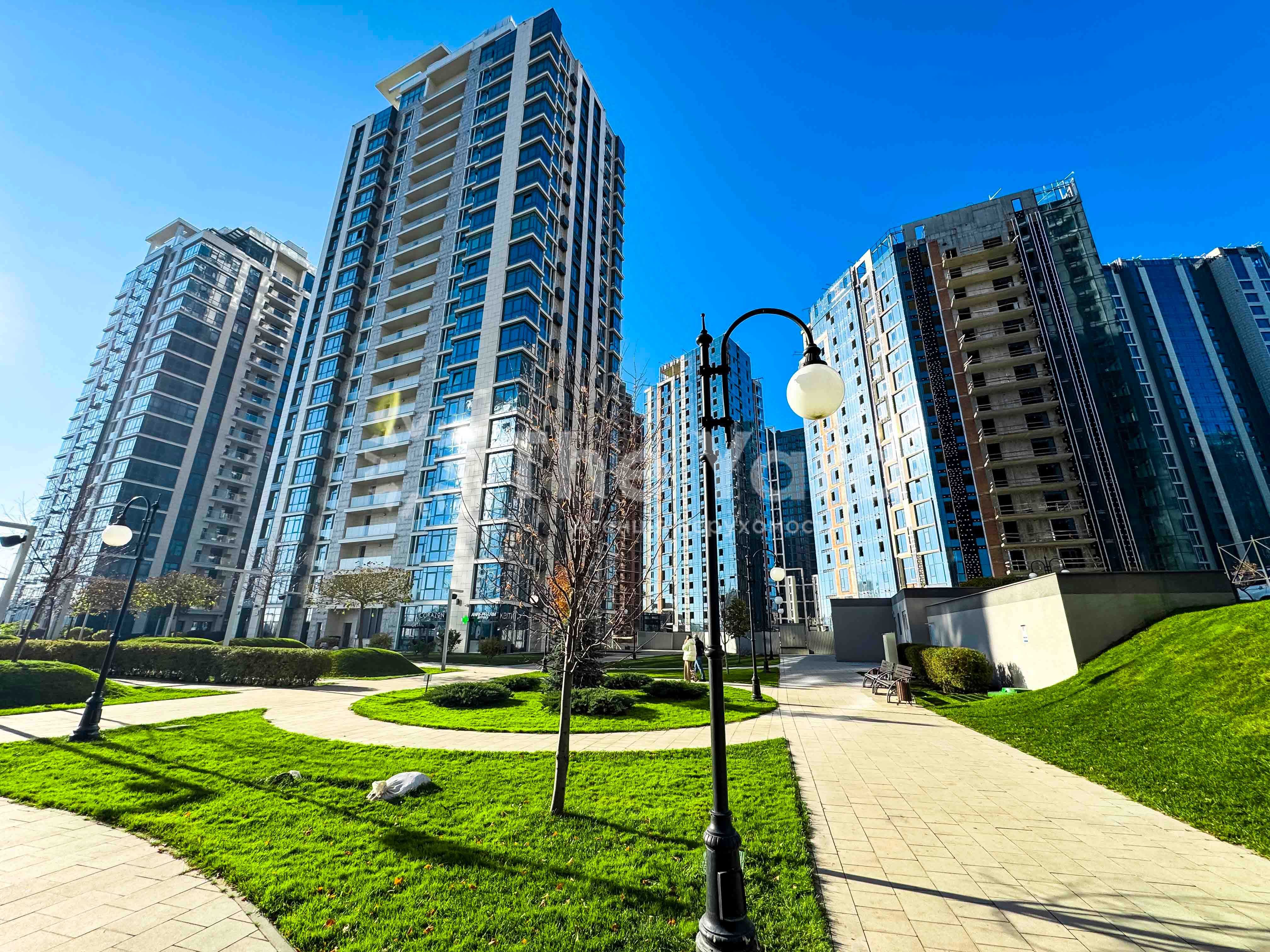 Продаж 2-к 82 кв.м ЖК Новопечерські Липки, Андрія Верхогляда 17В