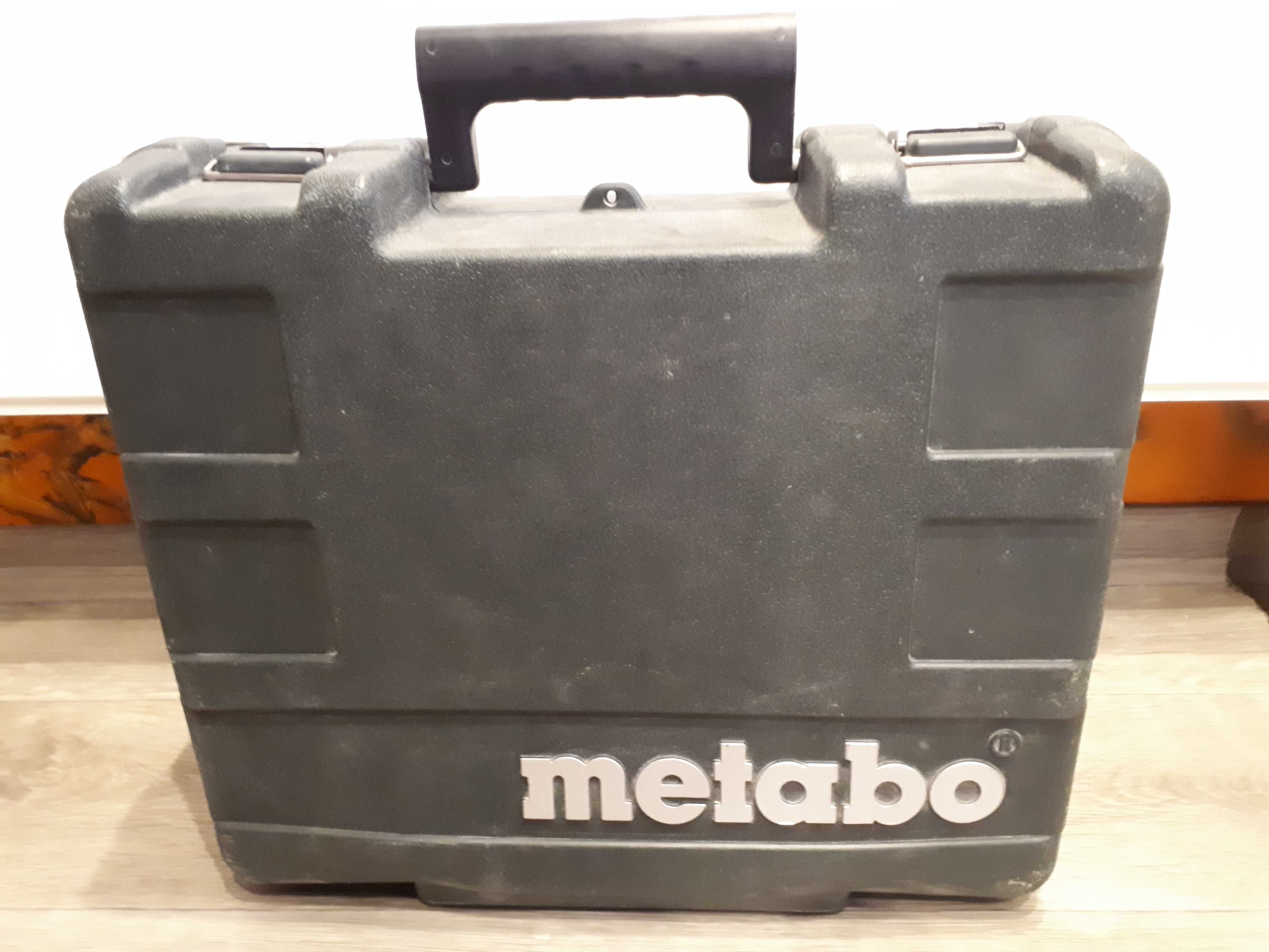 Перфоратор Metabo BHE 2644