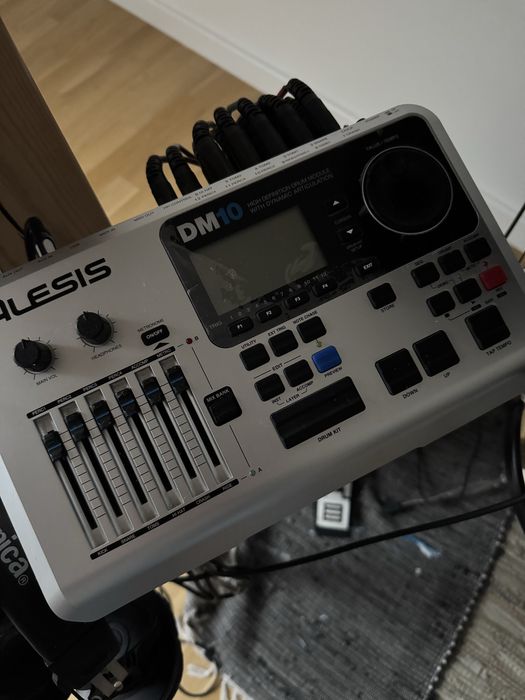 Perkusia Alesis DM10 STUDIO KIT MESH