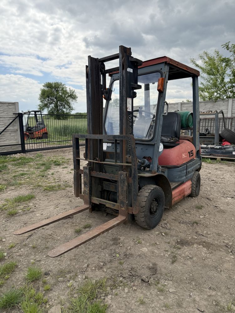 Wózek widłowy Toyota 6FG15