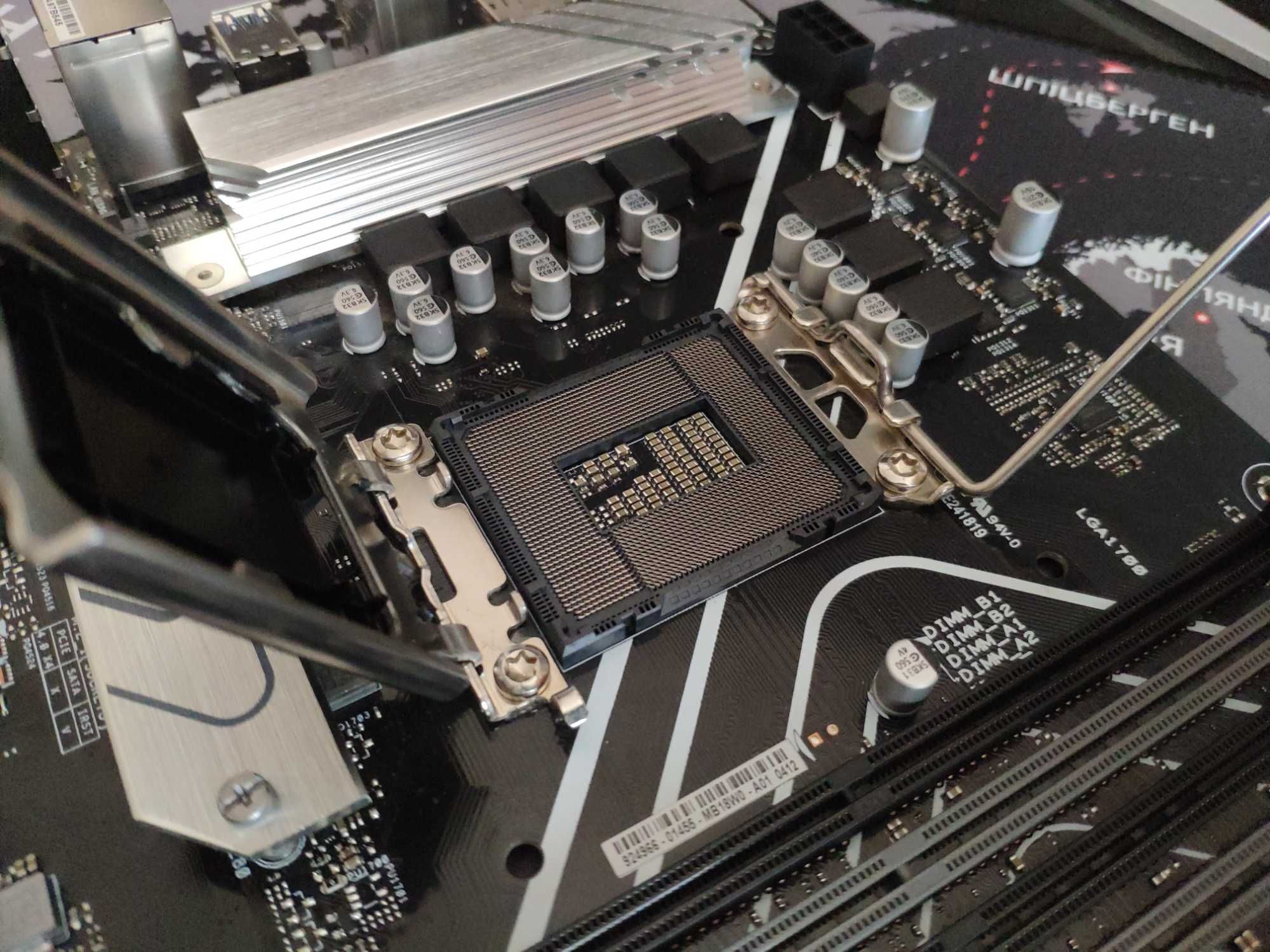Комплект s1700 Asus Prime H670-Plus D4 + Intel Core i5-12400F box