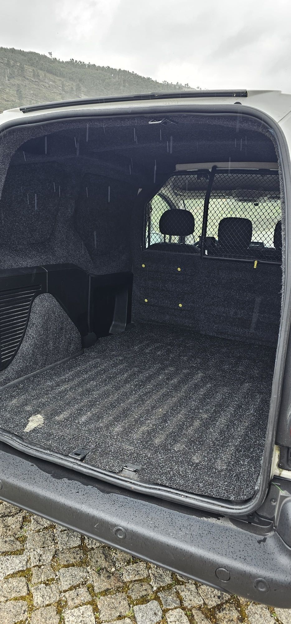 Citroen Berlingo 1.6 Hdi 120cv
2017 | 89000 km | 3 Lugares