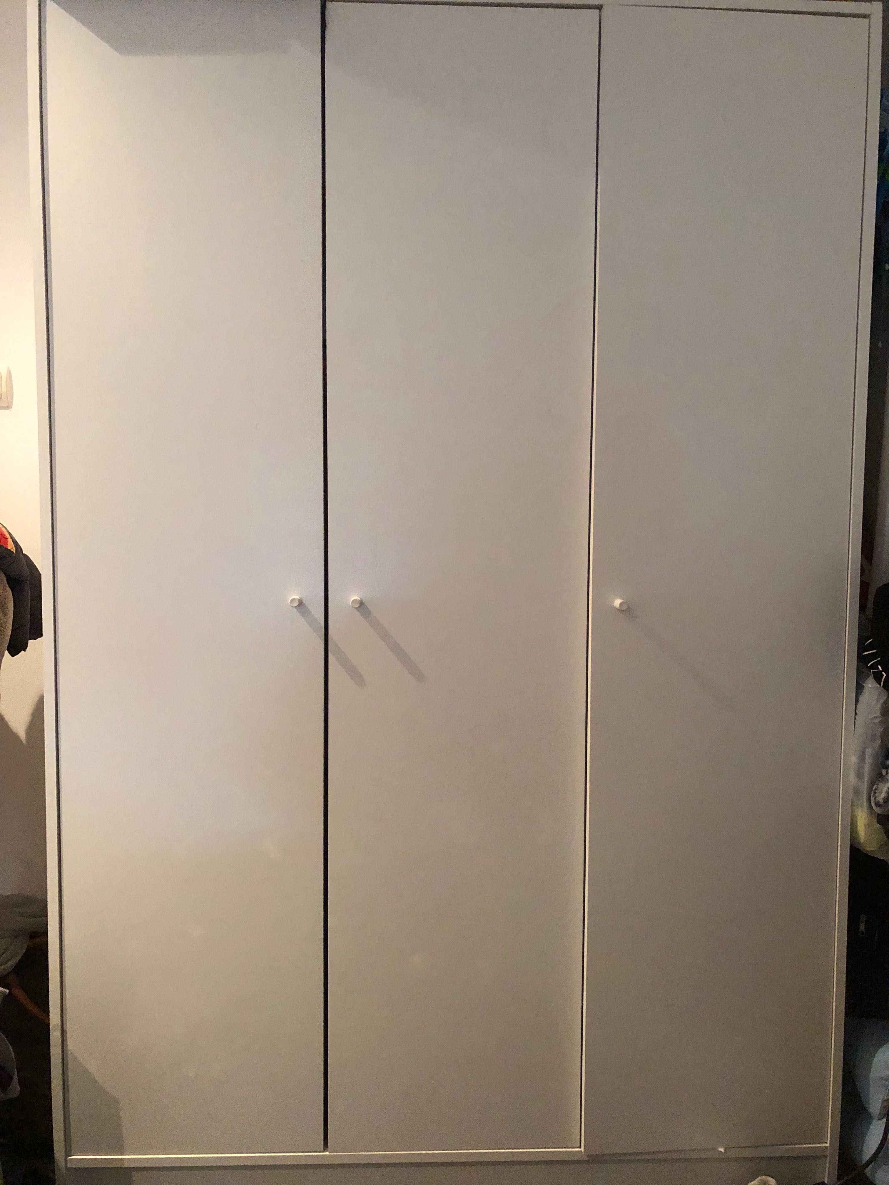 Roupeiro IKEA semi novo