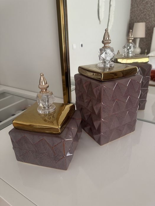 Peças de decoração cor rosa velho