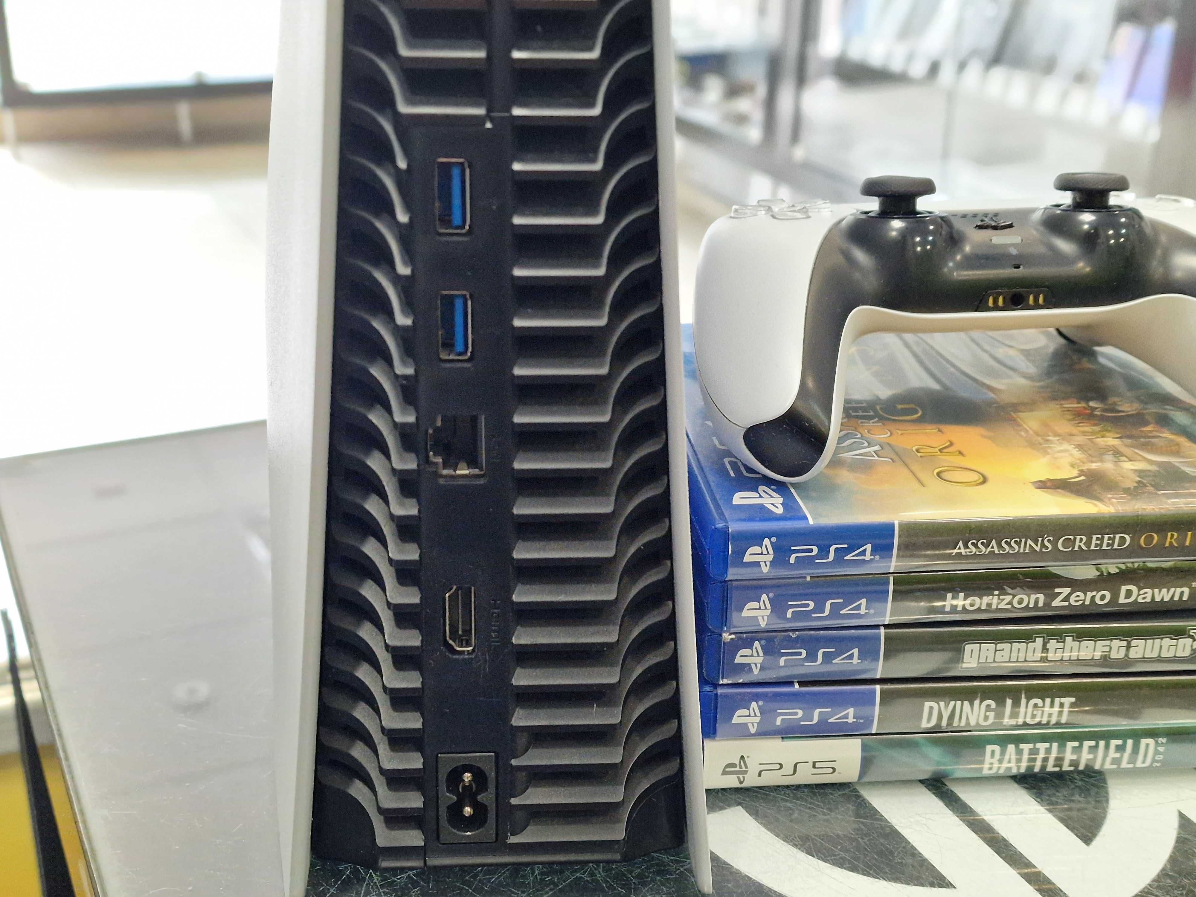 Playstation 5 wersja z napędem 825GB/ +pad/ +5 gier/ Grade A/ PS5/ GW6
