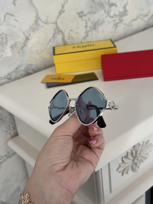 Солнцезащитные очки люкс бренд ромб