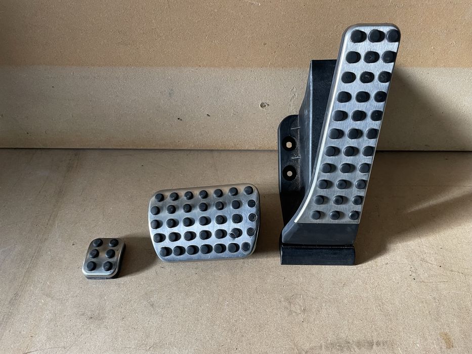 Pedal gazu nakladki na pedaly AMG Mercedes C klasa w204 w203 CLK w209